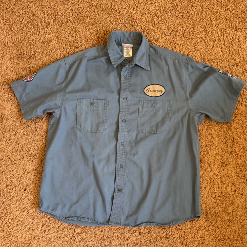 Disneyland Resort Grumpy's Gas & Grease Shirt Mens size Large